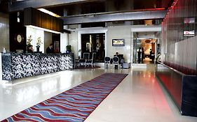 Hotel Yogi Midtown